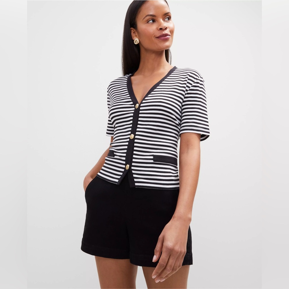 Ann Taylor Women’s M Short‎ Sleeve Striped Black White   V-neck Cardigan